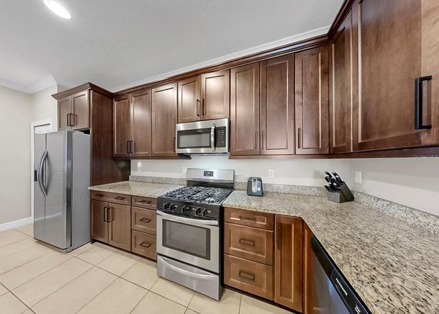 15748 PHOEBE PARK AVENUE, Lithia, FL 33547