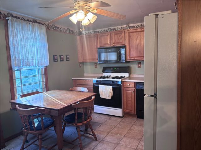 1776 Main Street, Allenport Boro, PA 15412