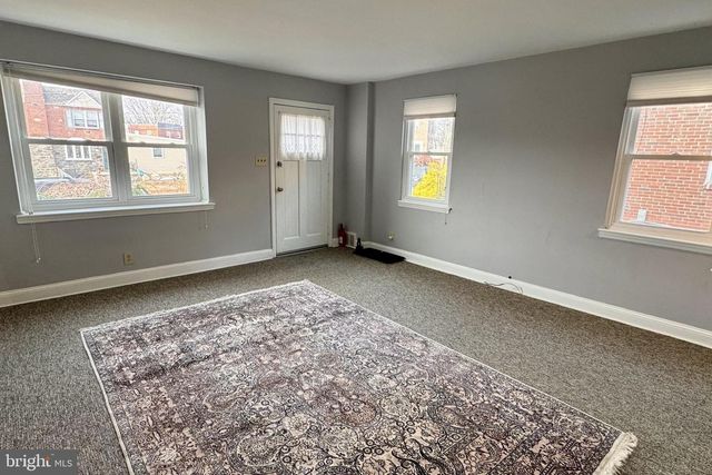 61 GREENHILL RD, Media, PA 19063