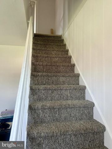 61 GREENHILL RD, Media, PA 19063