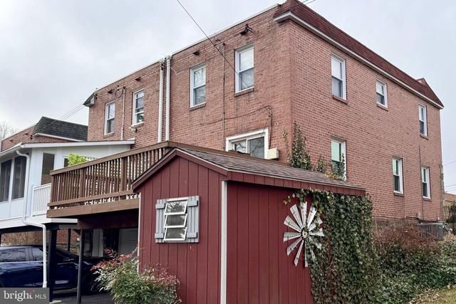 61 GREENHILL RD, Media, PA 19063