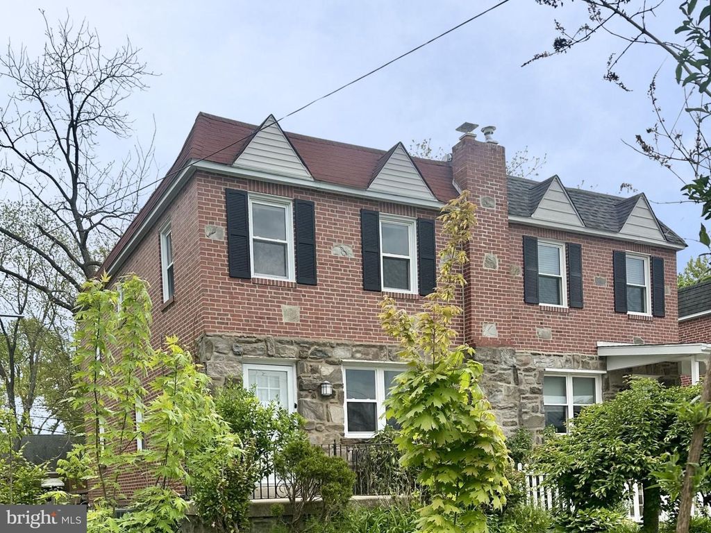 61 GREENHILL RD, Media, PA 19063