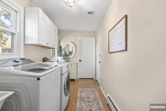 20 Dwight Street, Wayne, NJ 07470