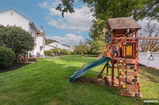 20 Dwight Street, Wayne, NJ 07470