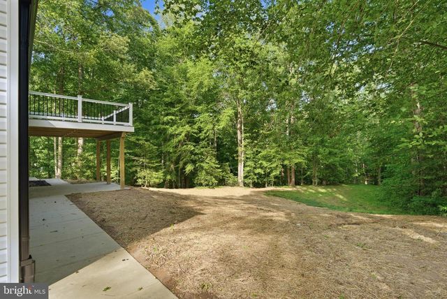 29778 OAK RD, Mechanicsville, MD 20659