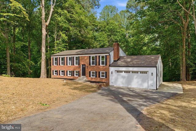 29778 OAK RD, Mechanicsville, MD 20659