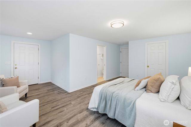 762 Hilltop Avenue, Kent, WA 98031