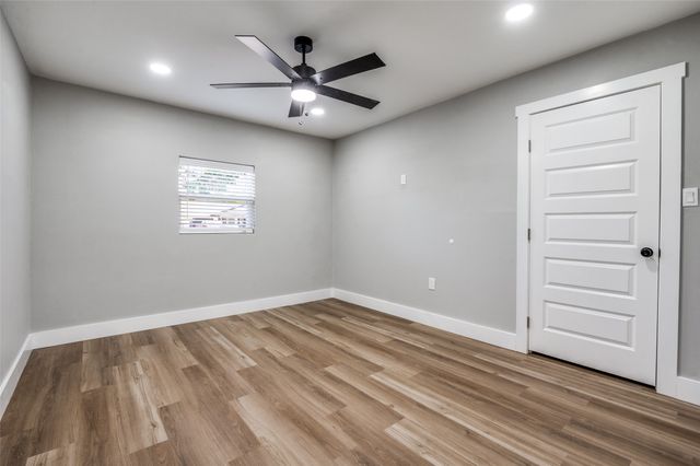 13421 Glenside Drive, Farmers Branch, TX 75234