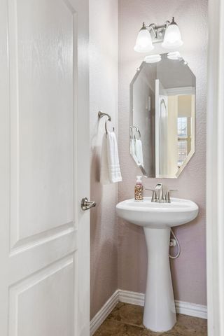 7032 Occidental Road, Plano, TX 75025