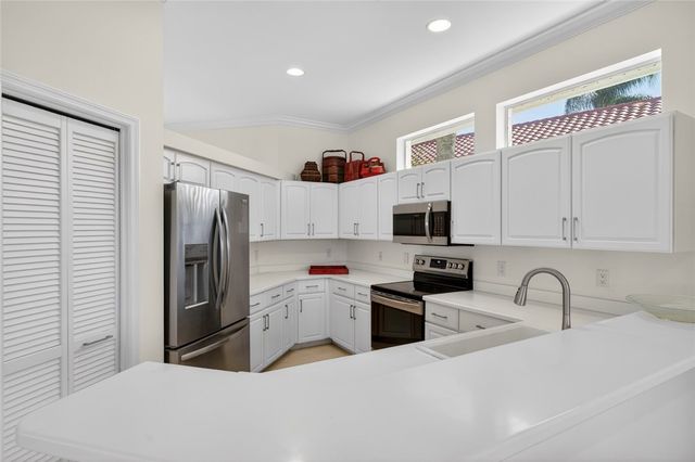 1665 Victoria Circle, Vero Beach, FL 32967