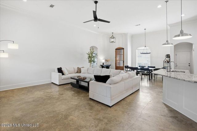 607 Gloucester Way, Flowood, MS 39232