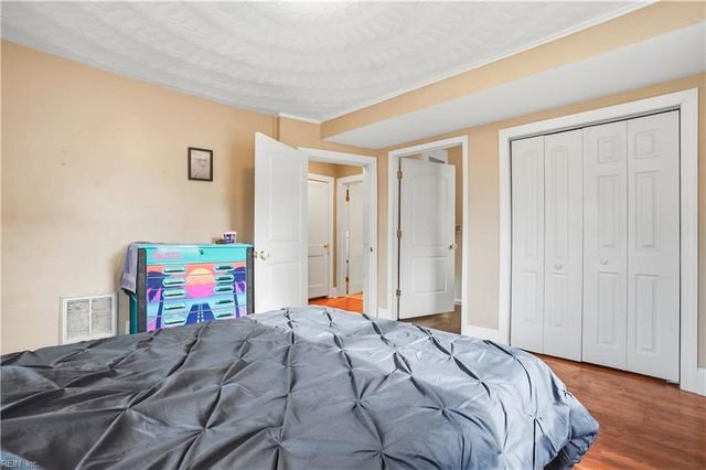 219 Cypress Rd, Portsmouth, VA 23701