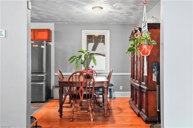 219 Cypress Rd, Portsmouth, VA 23701