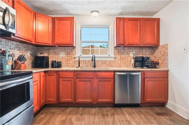 219 Cypress Rd, Portsmouth, VA 23701