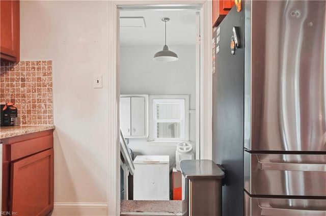 219 Cypress Rd, Portsmouth, VA 23701