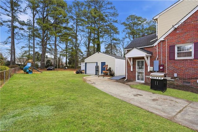 219 Cypress Rd, Portsmouth, VA 23701