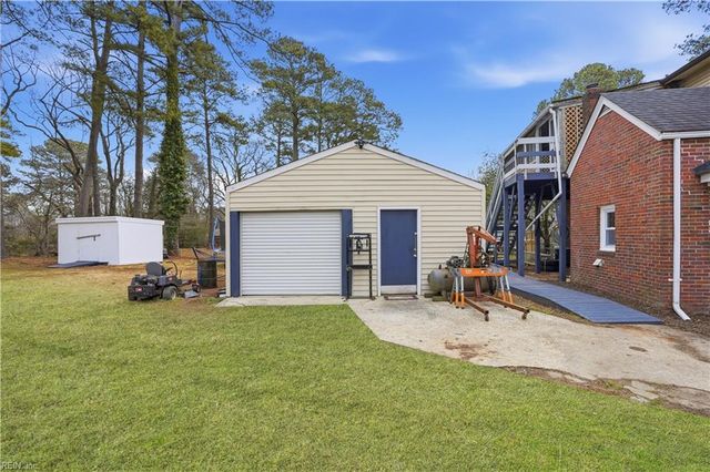 219 Cypress Rd, Portsmouth, VA 23701