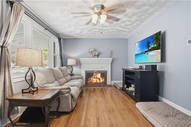 219 Cypress Rd, Portsmouth, VA 23701