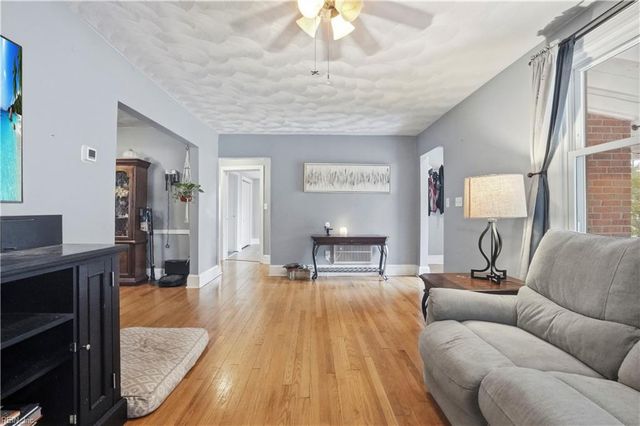 219 Cypress Rd, Portsmouth, VA 23701