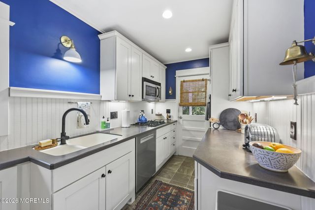 43 3rd Avenue, Neptune City, NJ 07753