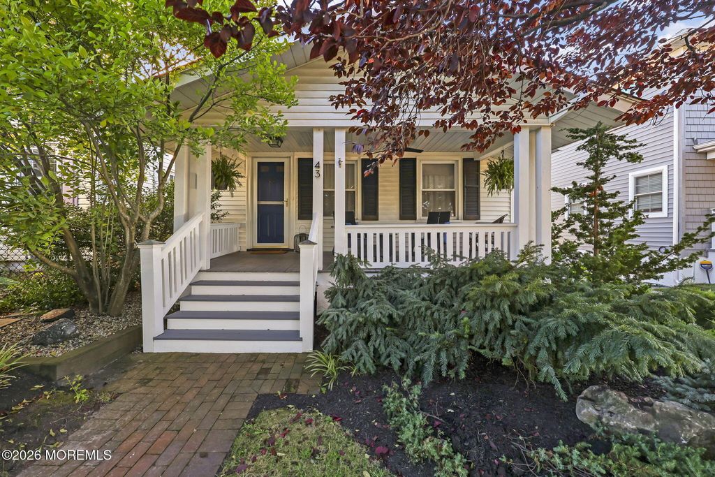 43 3rd Avenue, Neptune City, NJ 07753