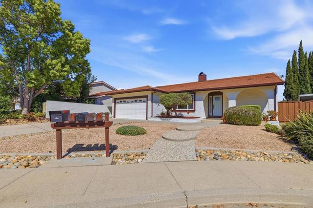 1638 Corte De Callas, San Jose, CA 95124