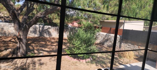 118 SAINT ANDREWS Drive, Santa Teresa, NM 88008