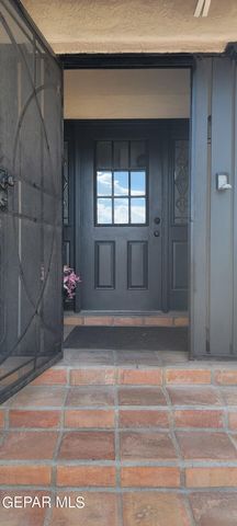 118 SAINT ANDREWS Drive, Santa Teresa, NM 88008