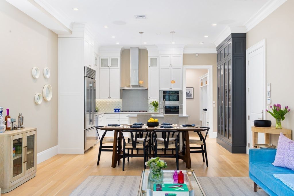 131 St Botolph St 1, Boston, MA 02116