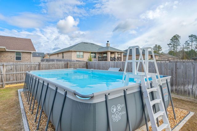 2104 Queen Street, Crestview, FL 32536