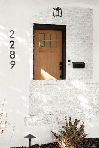 2289 N Glencoe Street, Denver, CO 80207