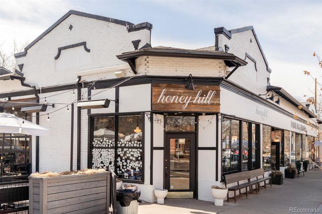 2289 N Glencoe Street, Denver, CO 80207