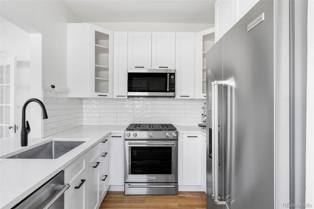 2289 N Glencoe Street, Denver, CO 80207