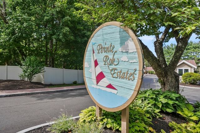 39 Pointe Rok Drive 39, Worcester, MA 01604