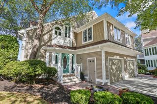 39 Pointe Rok Drive 39, Worcester, MA 01604