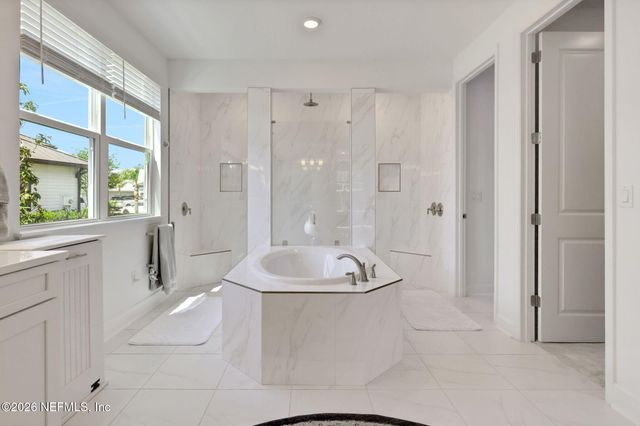 175 MARQUESA Circle, St. Johns, FL 32259