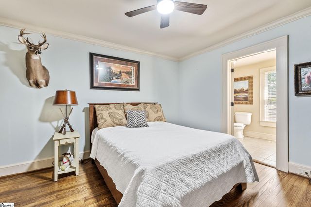 40 Keowee Avenue, Greenville, SC 29605