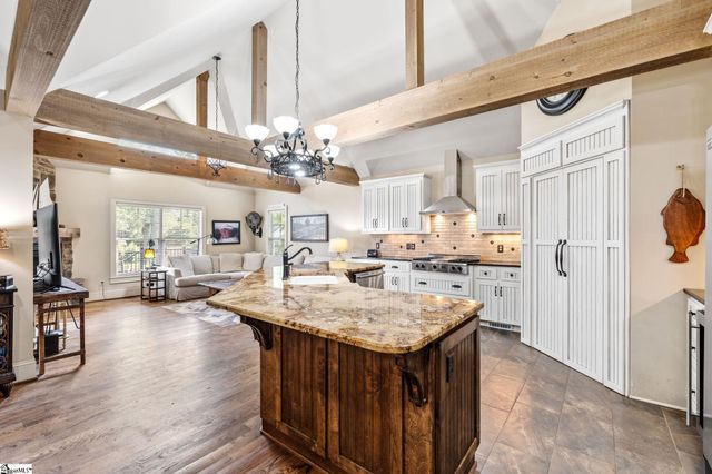 40 Keowee Avenue, Greenville, SC 29605