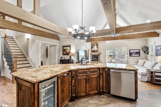 40 Keowee Avenue, Greenville, SC 29605