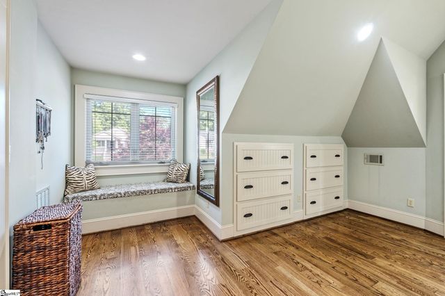 40 Keowee Avenue, Greenville, SC 29605
