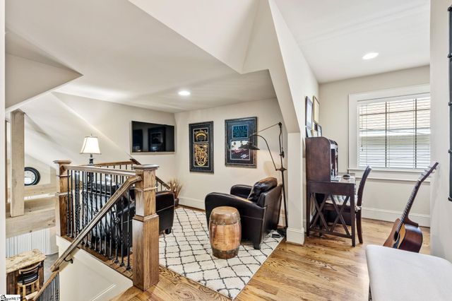 40 Keowee Avenue, Greenville, SC 29605