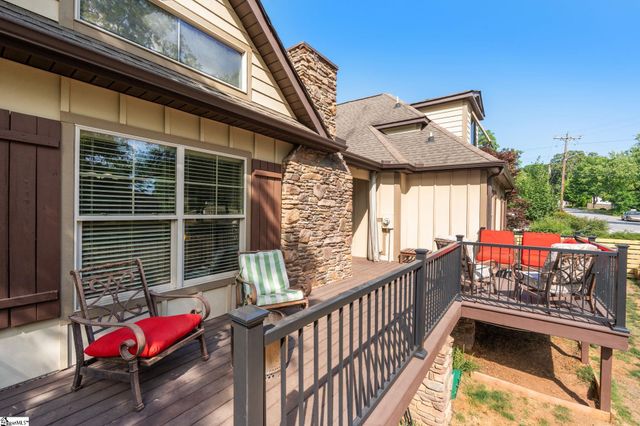 40 Keowee Avenue, Greenville, SC 29605
