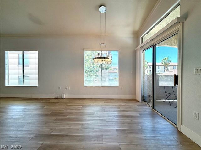 3574 DESERT CLIFF Street 201, Las Vegas, NV 89129