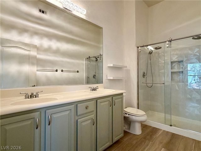 3574 DESERT CLIFF Street 201, Las Vegas, NV 89129