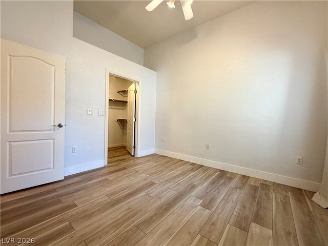 3574 DESERT CLIFF Street 201, Las Vegas, NV 89129