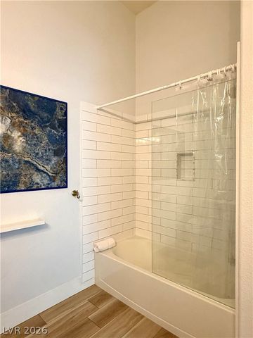 3574 DESERT CLIFF Street 201, Las Vegas, NV 89129