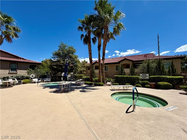3574 DESERT CLIFF Street 201, Las Vegas, NV 89129