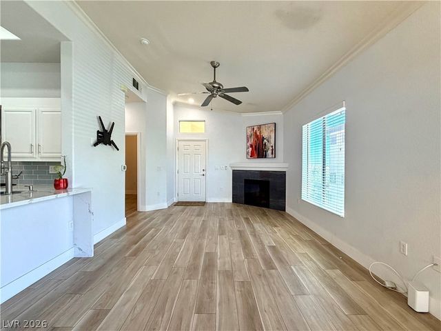 3574 DESERT CLIFF Street 201, Las Vegas, NV 89129