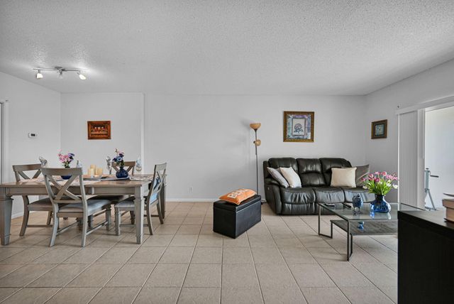 4400 Hillcrest Drive 605A, Hollywood, FL 33021