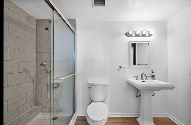 4400 Hillcrest Drive 605A, Hollywood, FL 33021